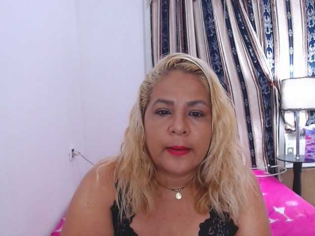 Fotografie cumprinces4u help me complete my goal and i give surprise you all token are good for me pvt ios open for good nice show full nice and ***show tits show ass-show pussy -