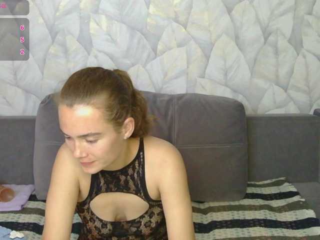 Snímky obrazovky vysielania curlyNed