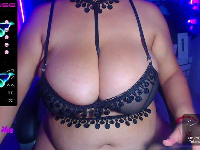 Fotografie curvys-hot Welcome to my room #bigboobs#bbw#feet#bigass Show naked 200 Tks