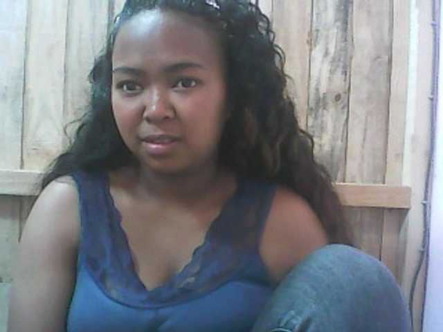 Snímky obrazovky vysielania cutesexyass