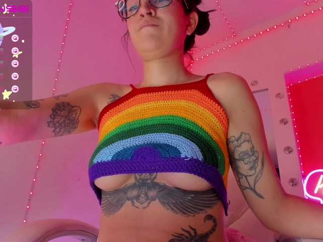 Snímky obrazovky vysielania cutie-paulina