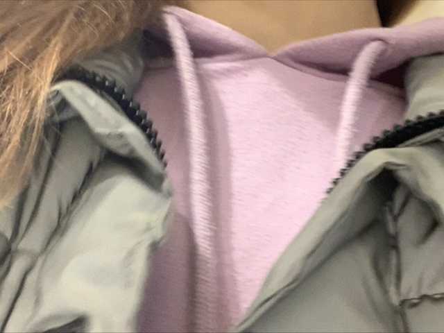 Snímky obrazovky vysielania Eliness