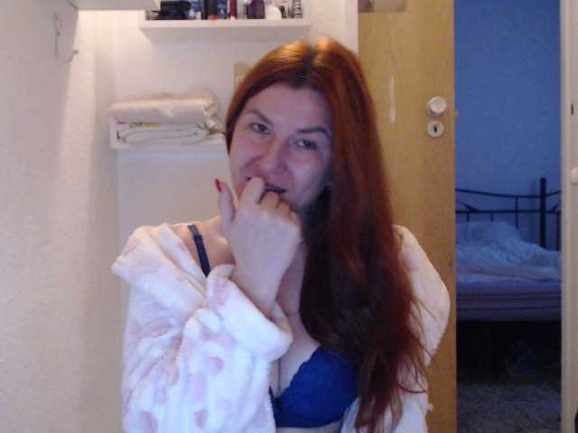 Snímky obrazovky vysielania DabieCrown