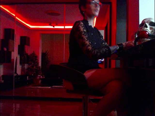 Snímky obrazovky vysielania DaemonInk