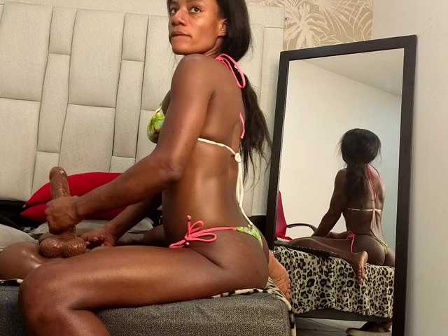 Foto profilu daffnelewis