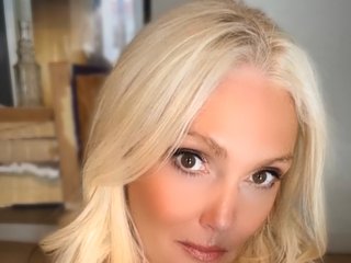 Erotický videohovor DaisyHotwife