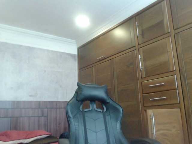 Snímky obrazovky vysielania Danielaxue