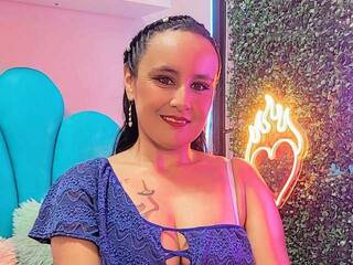 Erotický videohovor danna-mature19