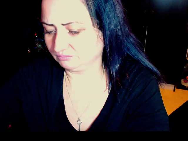 Snímky obrazovky vysielania KinkyDomina