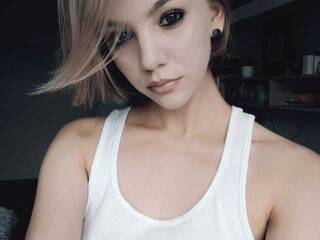 Erotický videohovor DASHII