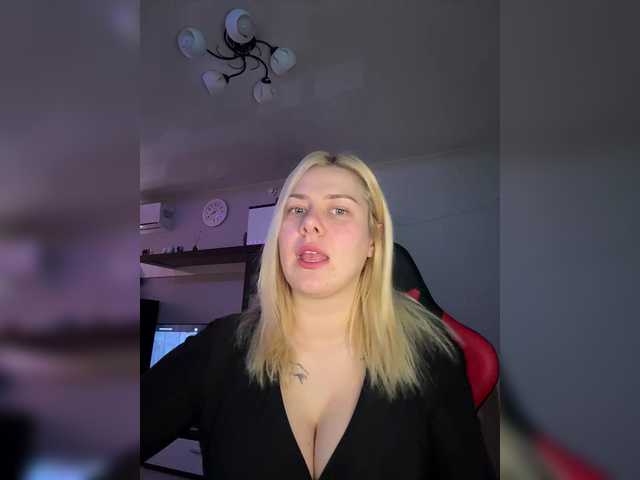 Snímky obrazovky vysielania -Domina_live-