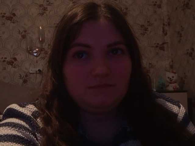 Snímky obrazovky vysielania devilgirl8