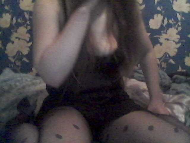 Snímky obrazovky vysielania DevochkaLeya