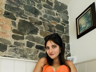 Erotický videohovor DInaraXRose