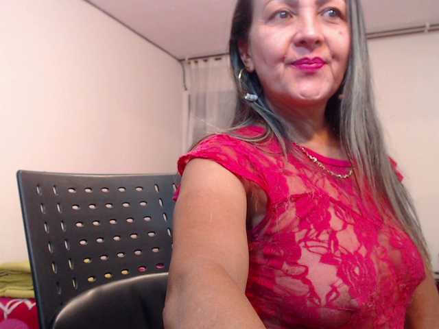 Fotografie SquirtNstyGrl I am multiorgasmic i love too squirt I have sexy Feet and i like everything #mature #milf #anal #bigass #bignipples