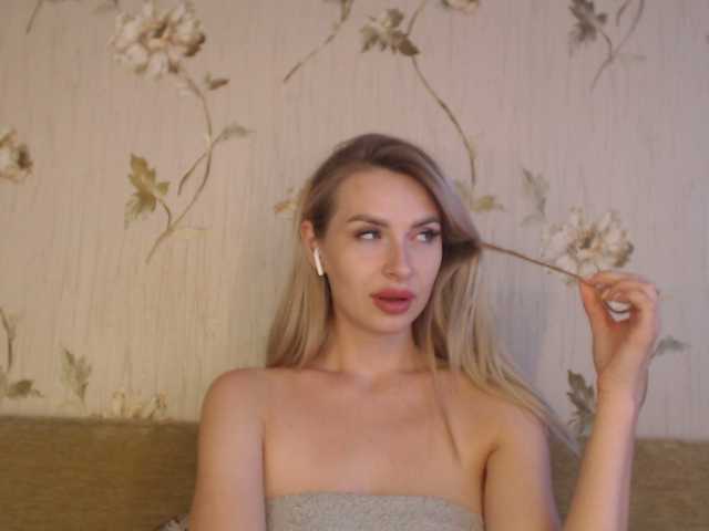 Snímky obrazovky vysielania babepoli