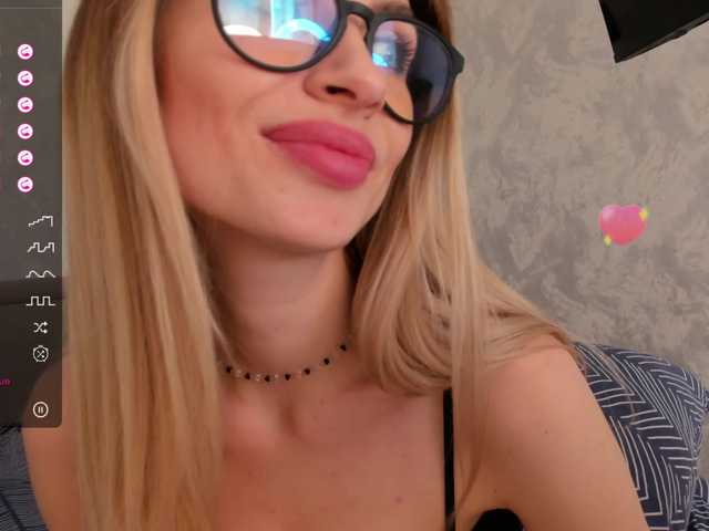 Snímky obrazovky vysielania babepoli