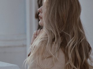 Erotický videohovor DolceBambyna1