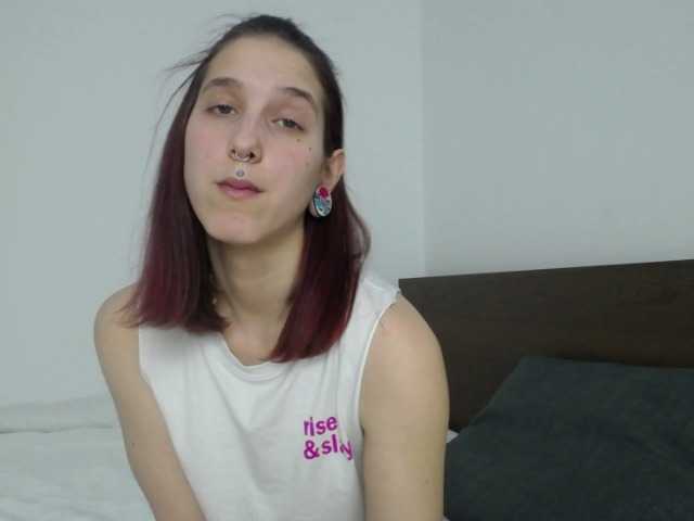 Snímky obrazovky vysielania Dollyduff