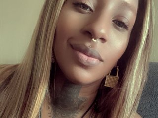 Erotický videohovor DomCherrired