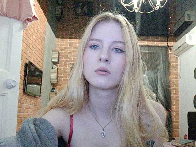 Snímky obrazovky vysielania dopemo0n