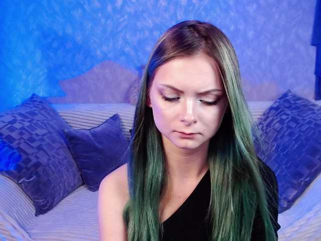 Snímky obrazovky vysielania DoraScott