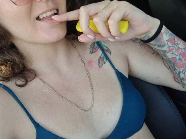 Snímky obrazovky vysielania Moneysyou