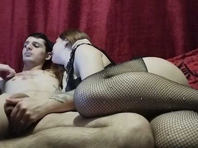 Snímky obrazovky vysielania Double-Desire