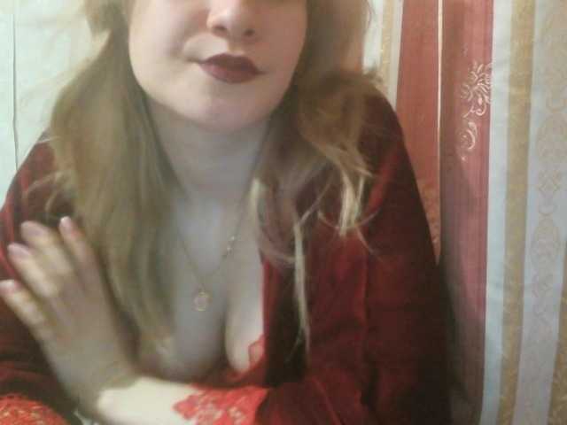 Snímky obrazovky vysielania DrViOlet