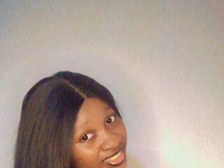 Erotický videohovor Ebonypetiti