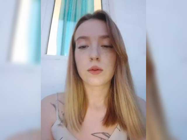 Snímky obrazovky vysielania ElenNov