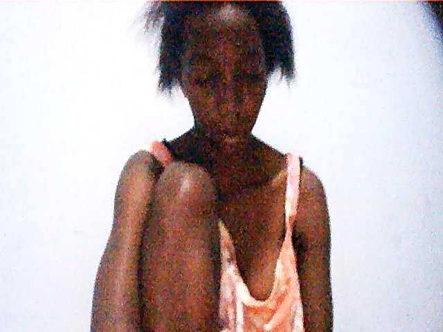 Snímky obrazovky vysielania ElianeXhot