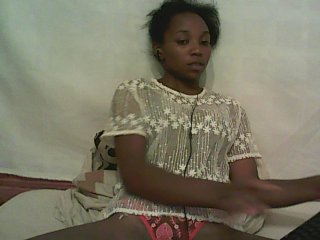 Snímky obrazovky vysielania ElianeXhot