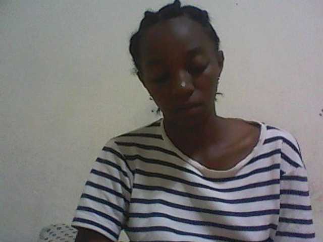 Snímky obrazovky vysielania ElianeXhot