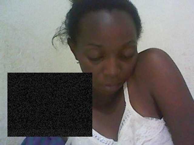 Snímky obrazovky vysielania ElianeXhot