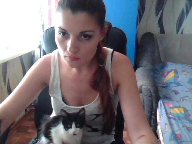 Snímky obrazovky vysielania EllenODance