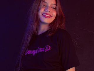 Erotický videohovor EllieMiller