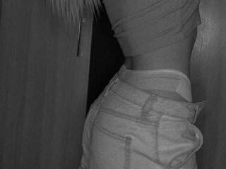 Erotický videohovor Ellievans