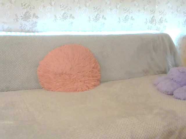 Snímky obrazovky vysielania Pretty_doll