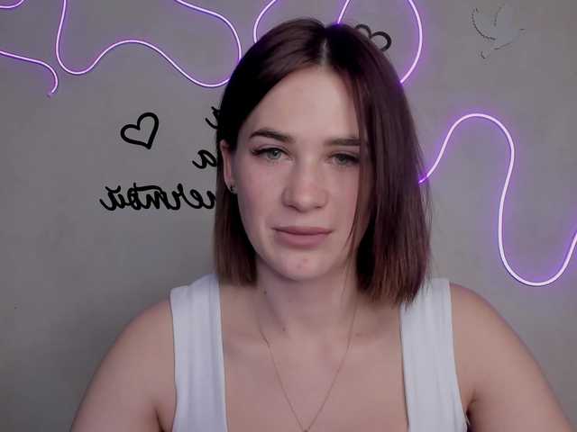 Snímky obrazovky vysielania EllyBurton