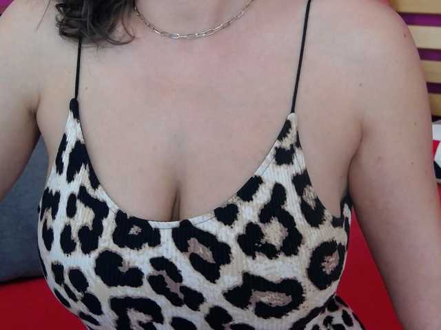 Snímky obrazovky vysielania EllenAtalay