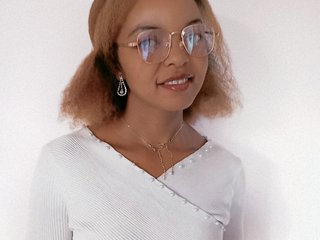 Erotický videohovor ELODIE12