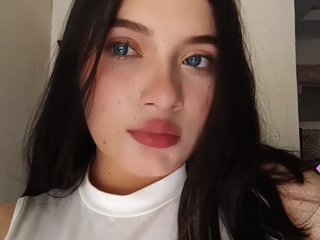 Erotický videohovor EloodieCollins