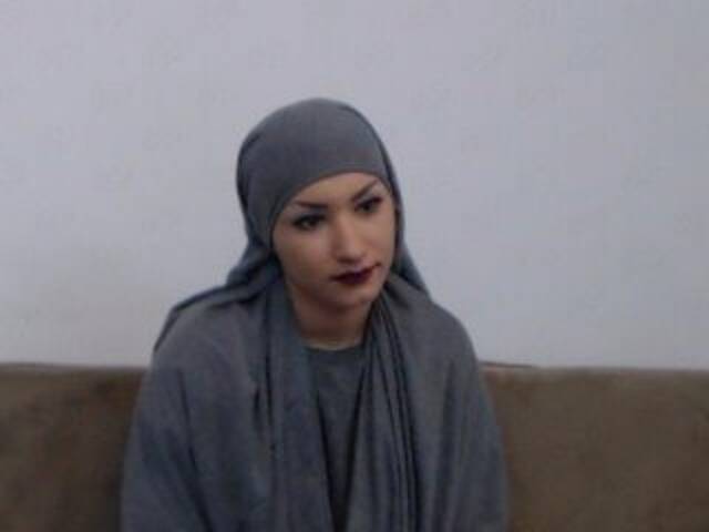 Snímky obrazovky vysielania ElyshaArabian