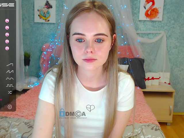 Fotografie EmiliaAnn My name is Milena to all, I will be glad to talk with you, I really want to get to the top, I will be grateful if you will help me with this ♥ for this you need to often throw into chat for 1-2 tokens ♥