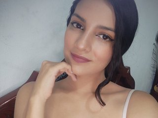 Erotický videohovor Emiliy-mml