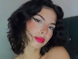 Erotický videohovor EmillyCopers