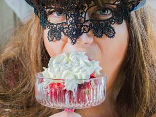 Erotický videohovor Emily-BOOBS-