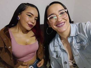 Erotický videohovor Emma-Allison