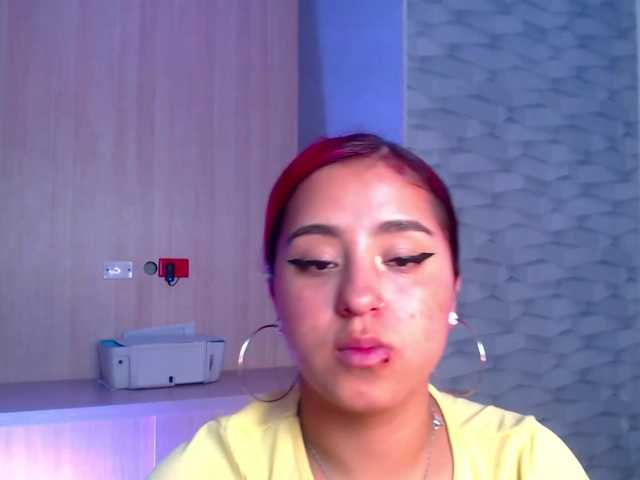 Snímky obrazovky vysielania EmmaPalmer